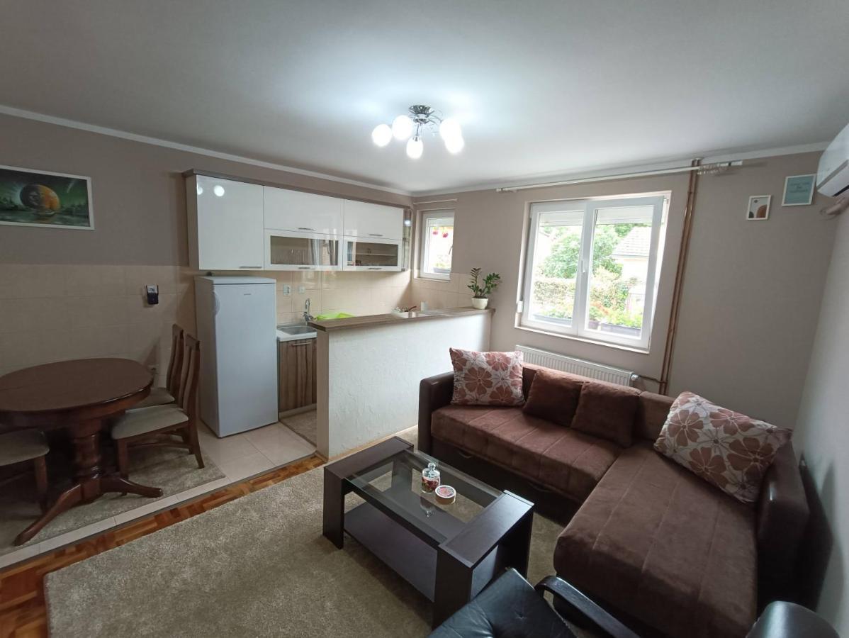Fortress Apartments Ni 外观 照片