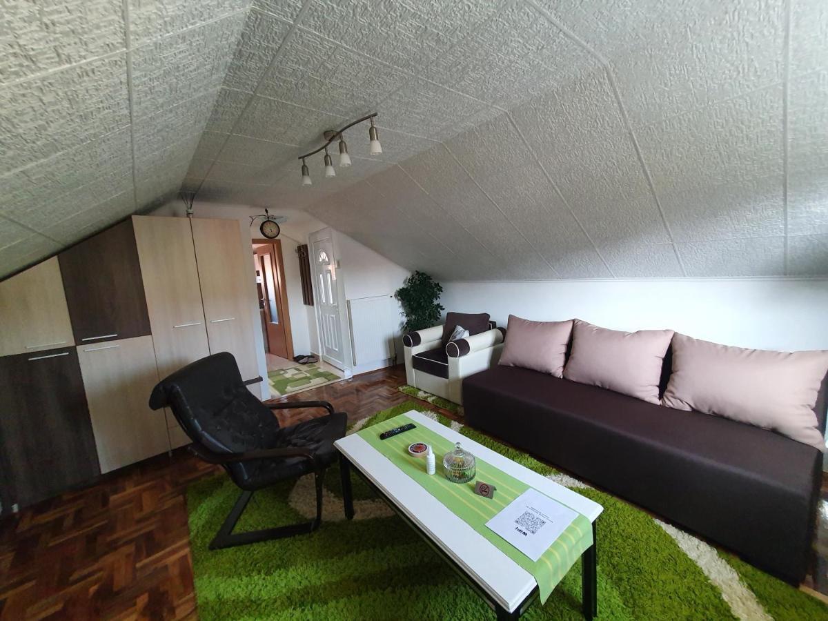 Fortress Apartments Ni 外观 照片