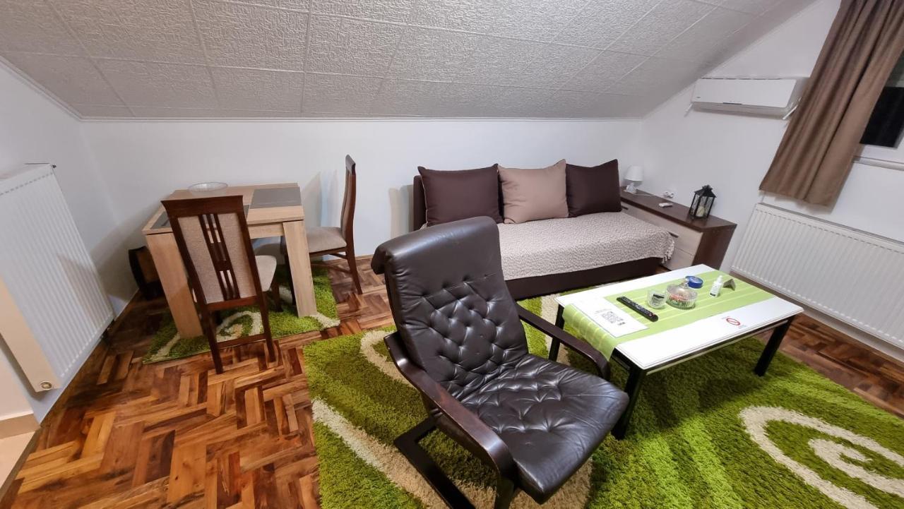 Fortress Apartments Ni 外观 照片