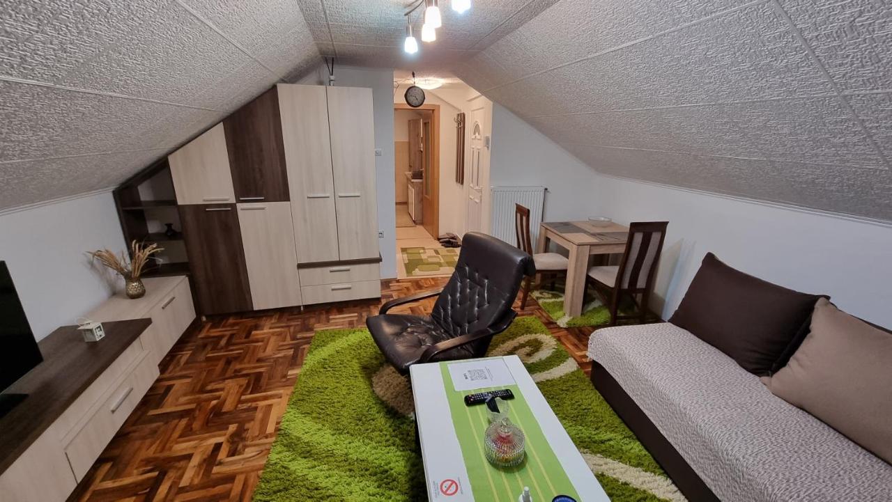 Fortress Apartments Ni 外观 照片